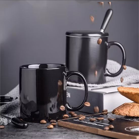 Tasse en céramique Tasse en porcelaine Vaisselle Tasse légère / mate Tasse émaillée pure Ustensiles de cuisine Décoration avec motif de couleur personnalisé Logo et design