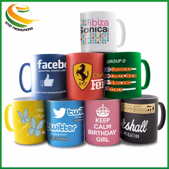 Tasses de cadeau en céramique de tasse de thé potable en porcelaine de 350 ml colorées adaptées aux besoins du client par usine